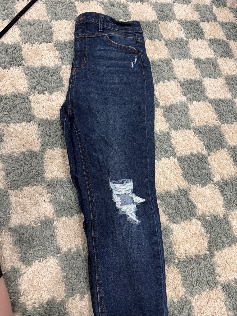 5/$25 Dark Blue Distressed stretchy Jeans - Picture 2 of 7